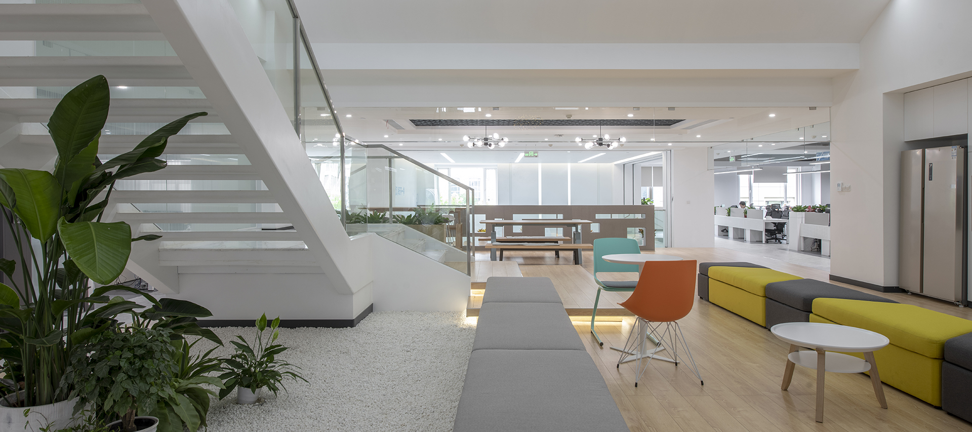 明源雲辦(bàn)公(gōng)樓設(shè)計(ji)裝(zhuang)修 休閑茶水區(qu) -pc